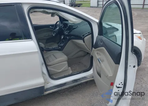 2014 Ford Escape Titanium z USA, uszkodzony, nr VIN 1FMCU0JX5EUC54263